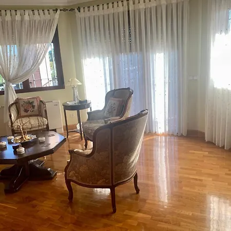 Luxury Positive House Gran Chaparral Toledo * Pepino