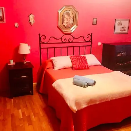 Luxury Positive House Gran Chaparral Toledo Homestay *